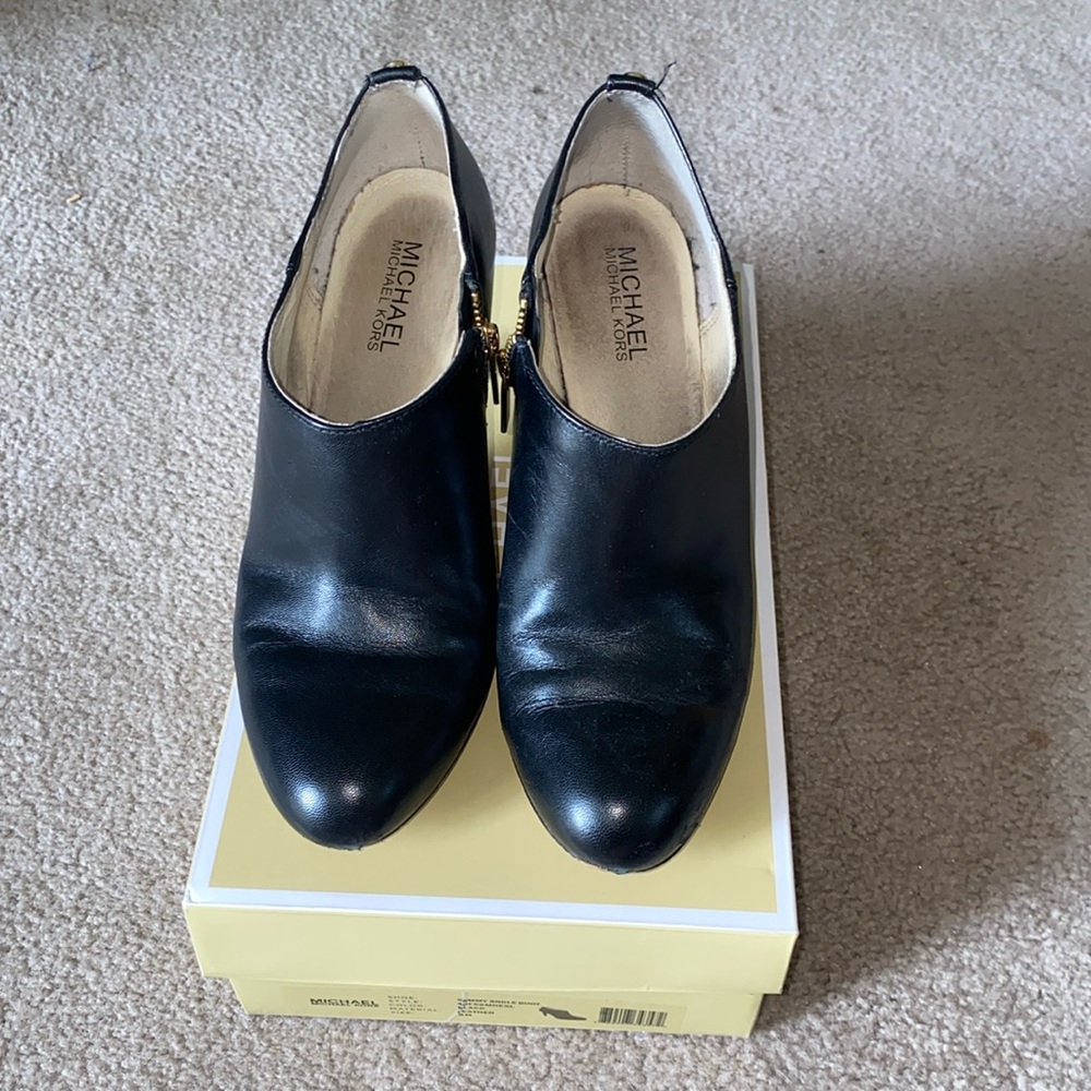Michael Kors Ankle Boots size 8
